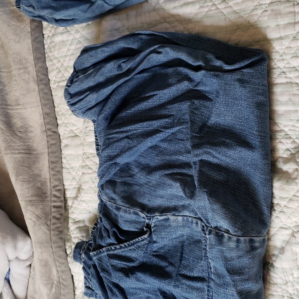 Elaatic Waist Jeans, Size 18, Brand New